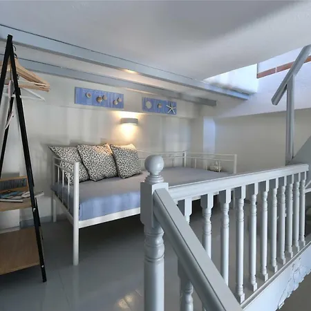 Almyra Seaview Maisonette In Casa vacanze