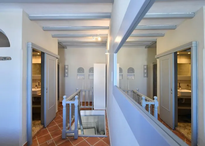 Almyra Seaview Maisonette In Dom wakacyjny *