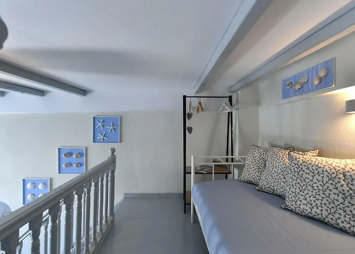 Almyra Seaview Maisonette In Dom wakacyjny