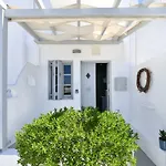 Almyra Seaview Maisonette In