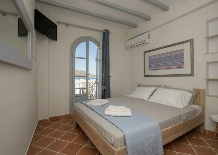 Almyra Seaview Maisonette In Naousa (Paros)